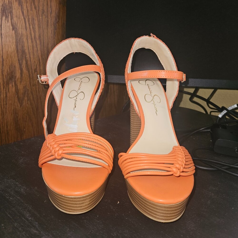 Jessica Simpson Women's Orange Wood Style Heels
